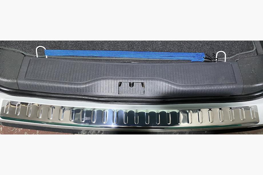 Opel Zafira B 2005–2011 Heckstoßstangenschutz Carmos V2 Edelstahl Image