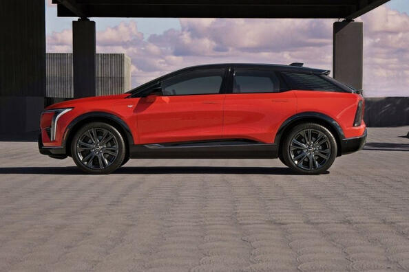 Testbericht zum elektrischen Premium-Crossover Cadillac Optiq Foto 2
