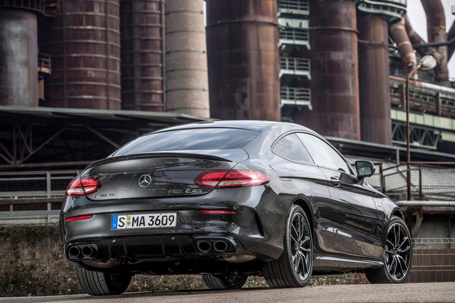 Mercedes C-class W205 2014-2021 Heckdiffusor mit Endrohren (für Coupe Design AMG43) Image