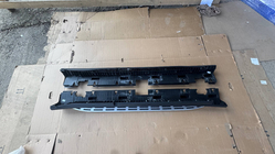 Mercedes GLE W167 2018- B-Ware Seitliche Trittbretter (ohne Befestigungsmaterial, 2 Stk., OEM) Foto 1