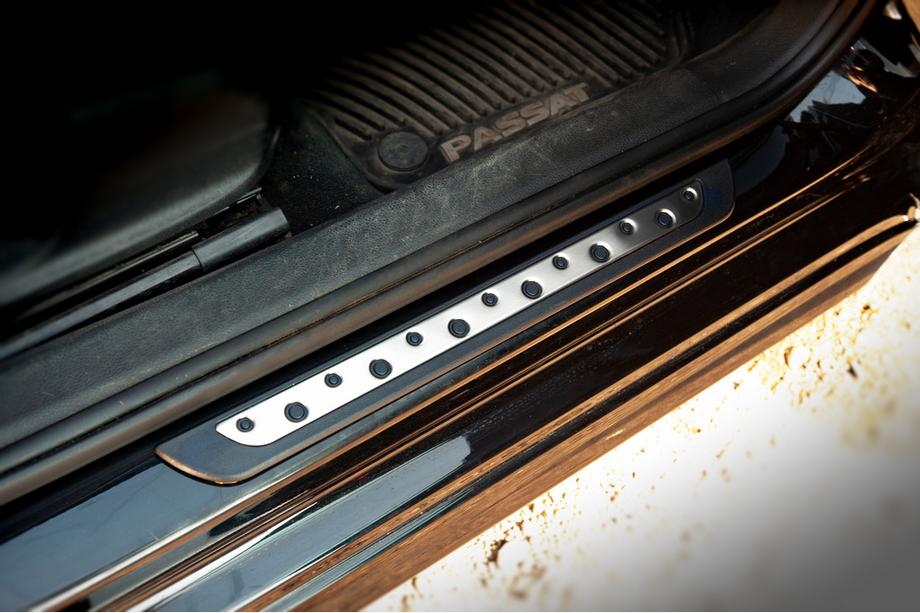 Volkswagen Passat B6 2006-2012 Einstiegsleisten (Dotline, 4 Stk., Edelstahl) Image