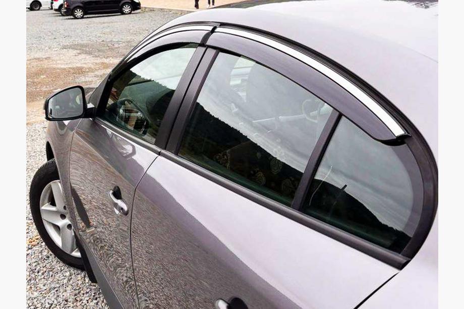 Renault Fluence 2009-2016 Windabweiser mit Chromleiste Niken Luxury (4 Stk) Foto 5