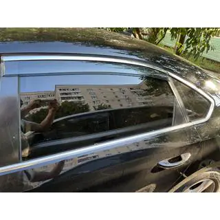 Windabweiser mit Chromleiste Niken Luxury (USA, 4 Stk) Foto 4