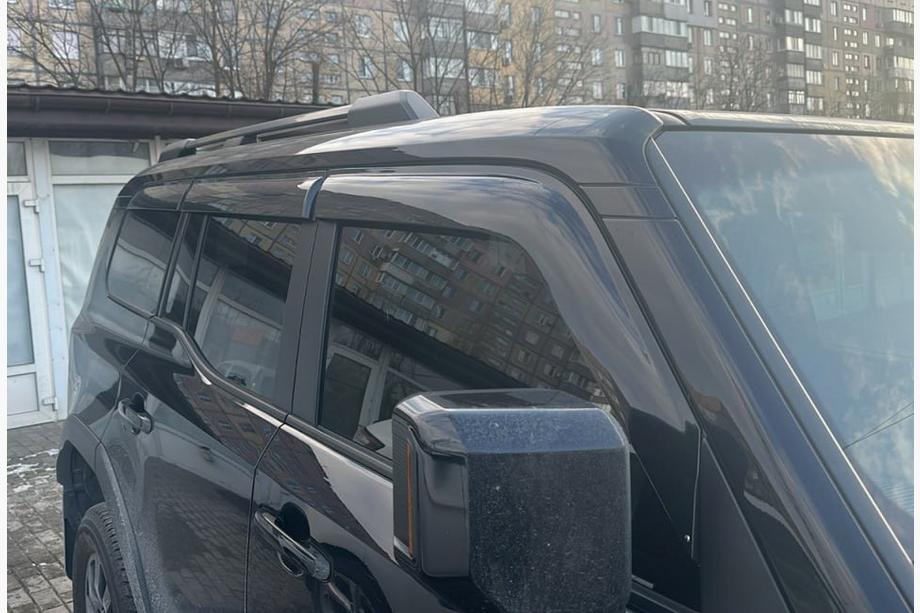 Lexus GX550 2023- Windabweiser Niken Luxury (6 Stk) Foto 4