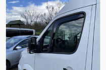 Volkswagen Crafter 2006-2016 Windabweiser zum Einstecken (2 Stk., HEKO) Foto 3
