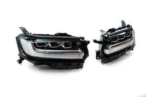 Toyota Land Cruiser 300 2021- Frontscheinwerfer Foto 2