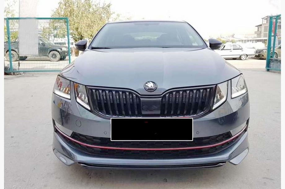 Skoda Octavia III A7 2013-2019 Frontlippe DPT V-1 (2017-2019, grundiert) Image