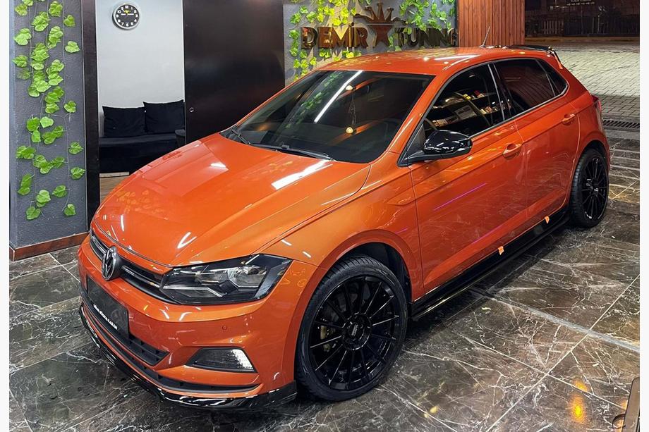 Volkswagen Polo 2017- Frontlippe DPT V-1 (Schwarz Glanz) Foto 1