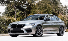 BMW 5er G30/G31 2017–2023 Nieren-Kühlergrill M-Look (2021-2023, Schwarz Hochglanz) Ohne Kamera Foto 1