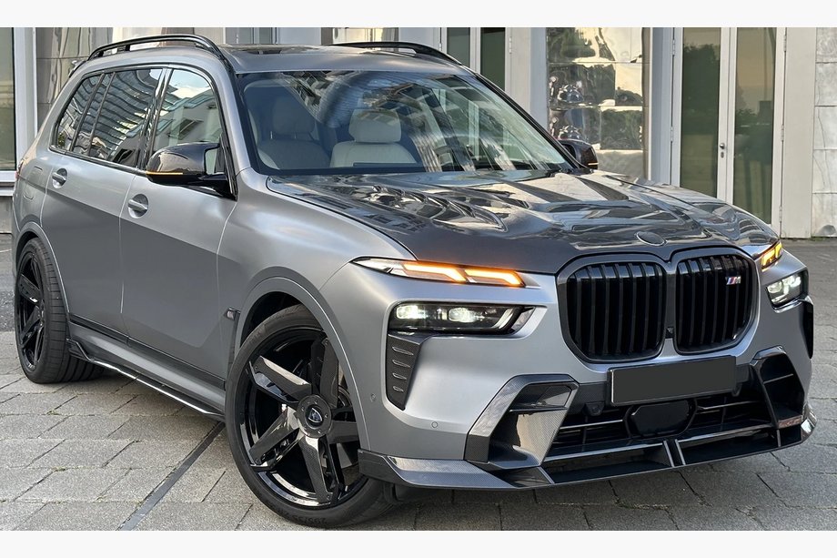 BMW X7 G07 2019- LRT Carbon Bodykit-Set (für M-Sport 2023-) Foto 1