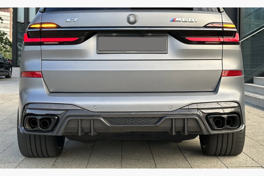 BMW X7 G07 2019- LRT Carbon Bodykit-Set (für M-Sport 2023-) Foto 11