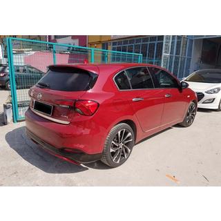 Heckdiffusor DPT (HB, Schwarz Glanz) Fiat Tipo 2016- Foto 2