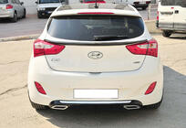 Hyundai I-30 2012-2017 Heckdiffusor DPT V-2 (Schwarz Glanz) Foto 1
