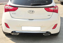 Hyundai I-30 2012-2017 Heckdiffusor DPT V-2 (Schwarz Glanz) Foto 3