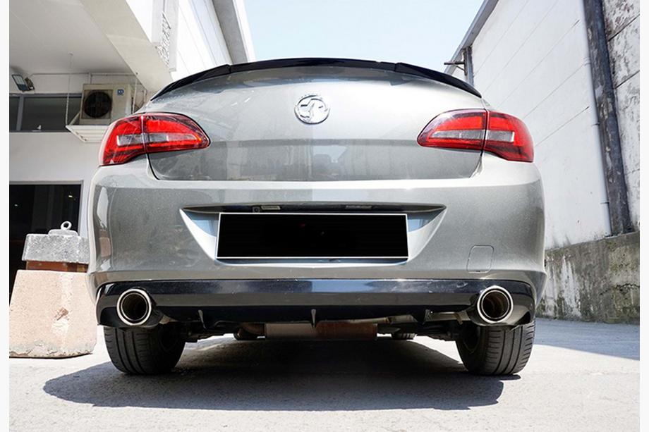 Opel Astra J 2009-2015 Heckdiffusor DPT V-1 (SD, Schwarz Glanz) Foto 2