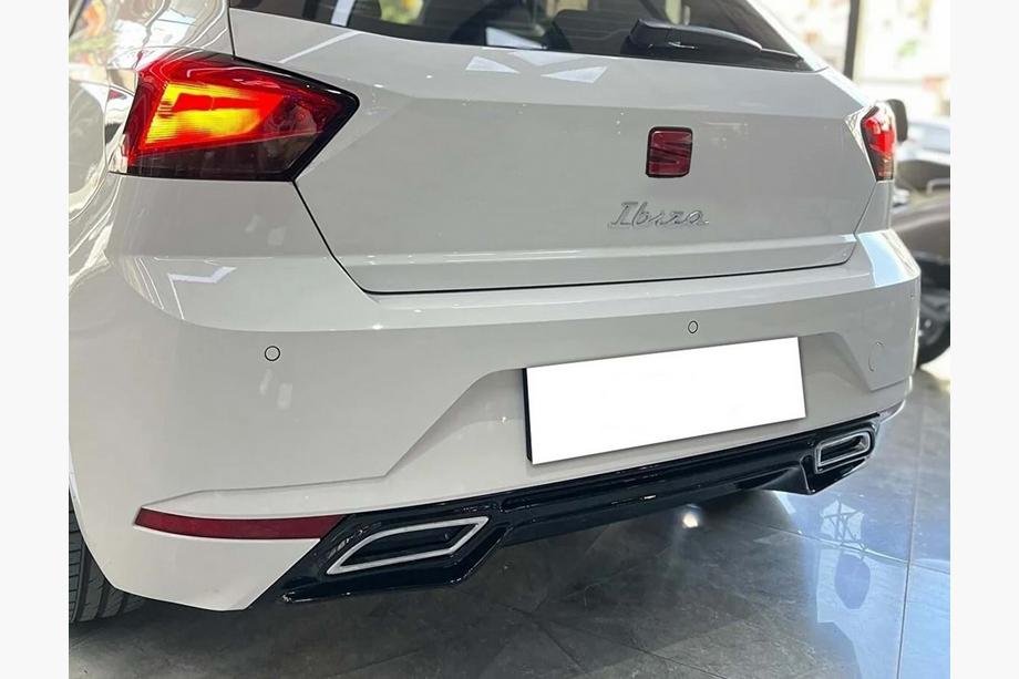 Seat Ibiza 2017- Heckdiffusor DPT V-3 (Schwarz Glanz) Image