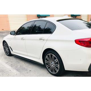 Schwellerverkleidungen DPT V-1 (für M-Sport/M5 Schweller, Schwarz Glanz) BMW 5er G30/G31 2017–2023 Foto 2