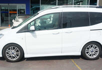 Ford Courier 2014-2023 Seitenschweller DPT (Schwarz Glanz) Foto 2