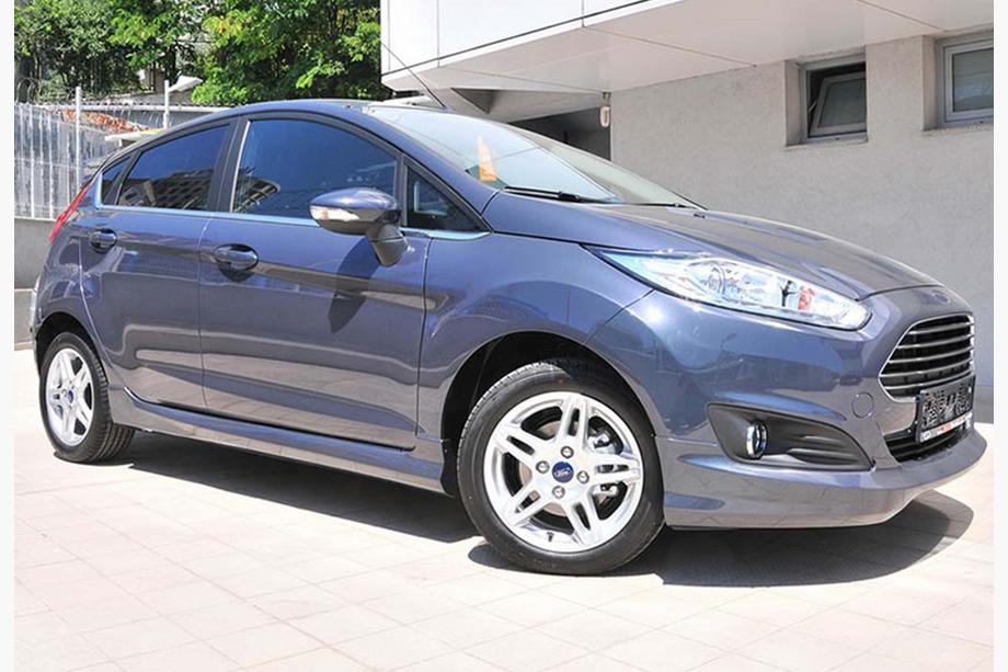 Ford Fiesta 2008-2017 Seitenschweller DPT V-3 (HB, zum Lackieren) Image