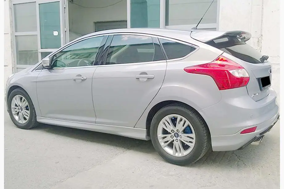 Ford Focus III 2011-2017 Seitenschweller DPT (2011-2014, grundiert) Foto 4
