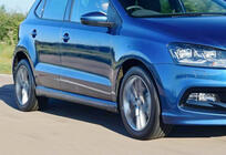 Volkswagen Polo 2010-2017 Seitenschweller DPT V-3 (Schwarz Glanz) Foto 3