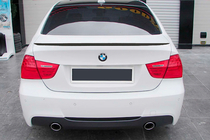 BMW 3 Series E90/E91 2005-2011 Spoiler M3-Style (für E90, Schwarz Glanz) Foto 1