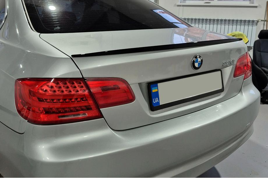 BMW 3 Series E92/E93 2006–2013 Spoiler M3-Style (für E92, Schwarz Glanz) Image