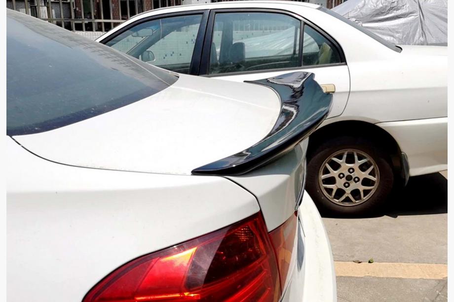BMW 3 Series F30/F31 2012-2019 DPT Custom Spoiler (für F30/F80, grundiert zum Lackieren) Foto 3