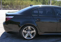 BMW 5 Series E60/E61 2003-2010 Heckspoiler M5-Style (grundiert zum Lackieren) Foto 3