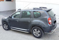 Dacia Duster 2008-2018 DPT Heckspoiler (Schwarz Glanz) Foto 2