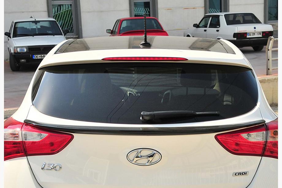 Hyundai I-30 2012-2017 DPT Heckspoiler (Schwarz Glanz) Image