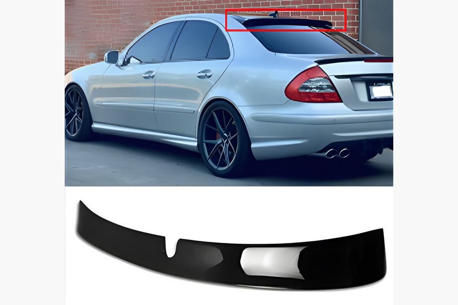 Mercedes E-class W211 2002-2009 Heckscheibenblende DPT (2002-2006, Schwarz Glanz) Image