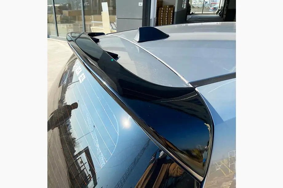 Opel Corsa E 2015-2019 DPT V-1 Spoiler (Schwarz Glanz) Foto 3