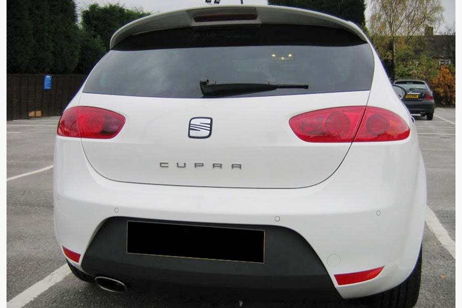 Seat Leon 2005-2012 Spoiler DPT V-4 (2009-2012, Schwarz Glanz) Image
