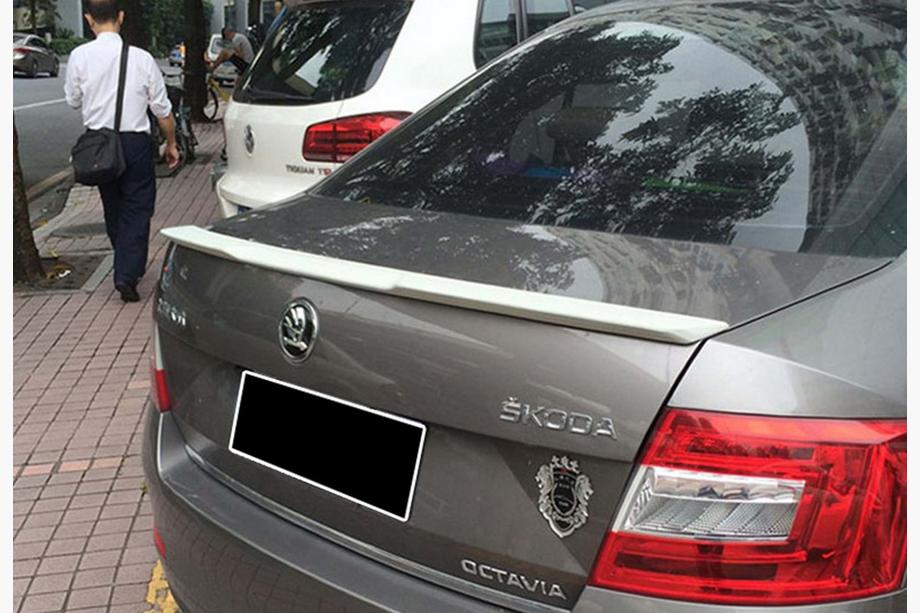 Skoda Octavia III A7 2013-2019 Spoiler DPT V-2 (Schwarz Glanz) Image