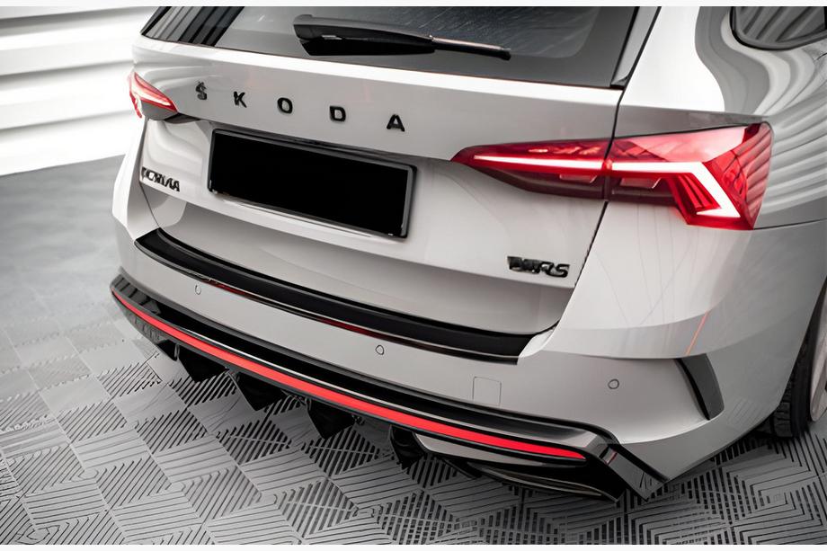 Skoda Octavia IV A8 2020- Heckdiffusor DPT (Schwarz Glanz) Foto 1
