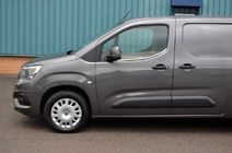 Opel Combo 2019- Fensterzierleisten Omsa Line (2 Stk, Edelstahl) Foto 6
