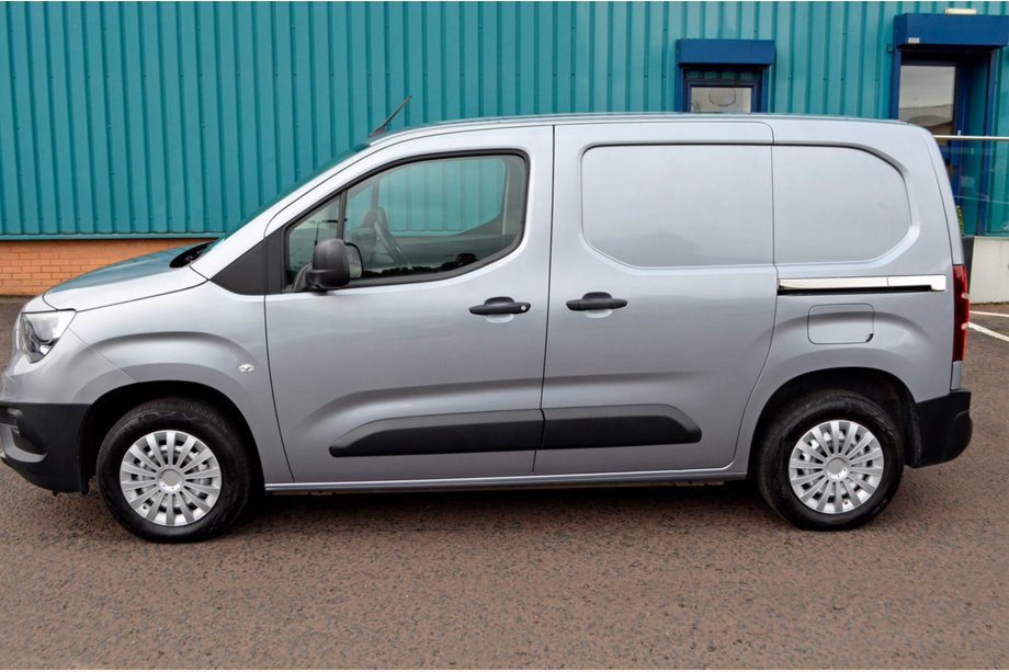 Citroen Berlingo/Multispace 2018- Edelstahl Zierleisten Schiebetür (2 Stk.) Foto 3