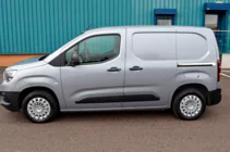 Opel Combo 2019- Edelstahl Zierleisten Schiebetür (2 Stk.) Foto 3