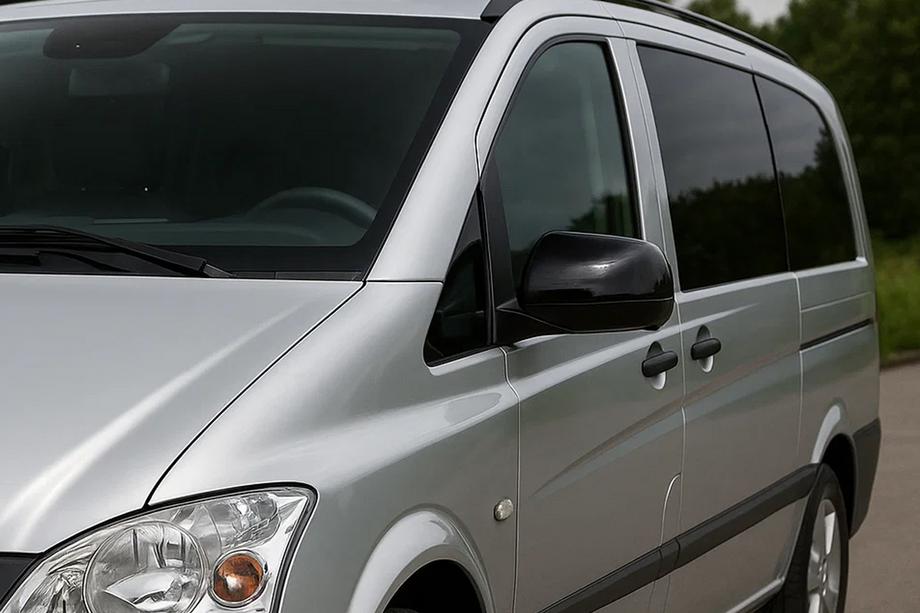 Mercedes Vito W639 2004-2014 Schwarze Spiegelabdeckungen (2010-2014, Edelstahl) Image