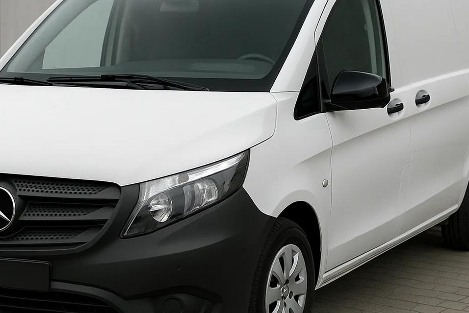 Mercedes Vito/V-class W447 2014- Schwarze Spiegelabdeckungen (Edelstahl) Image