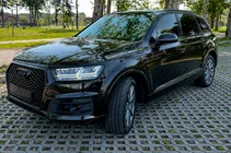 Audi Q7 2015–2026 RSQ7-Style Kühlergrill vorne (2015-2019, schwarz) Foto 1
