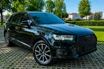 Audi Q7 2015–2026 RSQ7-Style Kühlergrill vorne (2015-2019, schwarz) Foto 5