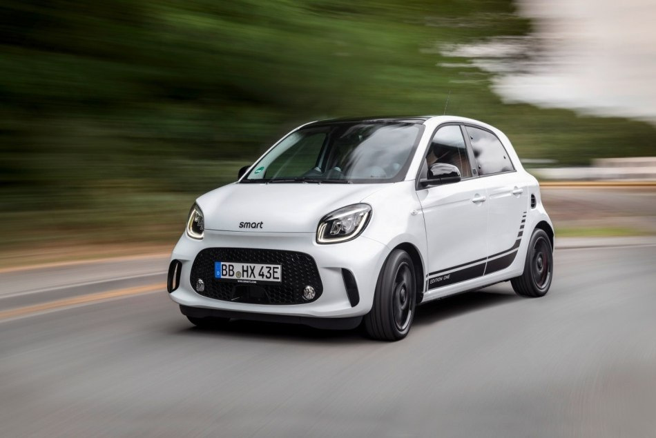 Übersicht über das Stadt-Elektroauto Smart EQ forfour
