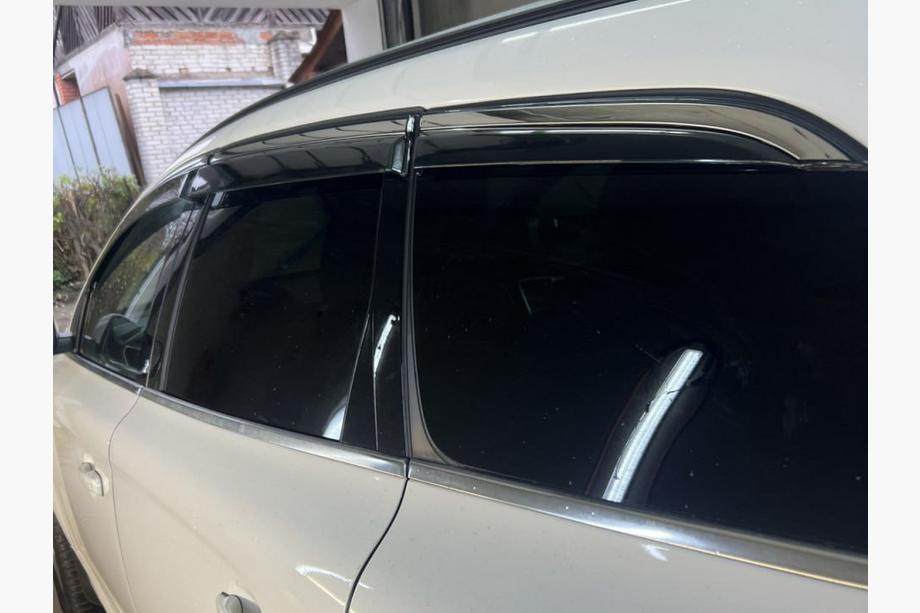 Volvo XC60 2009-2017 Windabweiser mit Chromleisten Niken Luxury (6 Stk) Foto 2