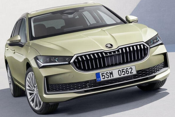 Skoda Superb Combi 2024: ein Testbericht zum Business-Class-Kombi