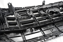 Audi Q8 2018- Frontgrill SQ-Style (2018-2023, schwarz mit Chrom) Foto 11