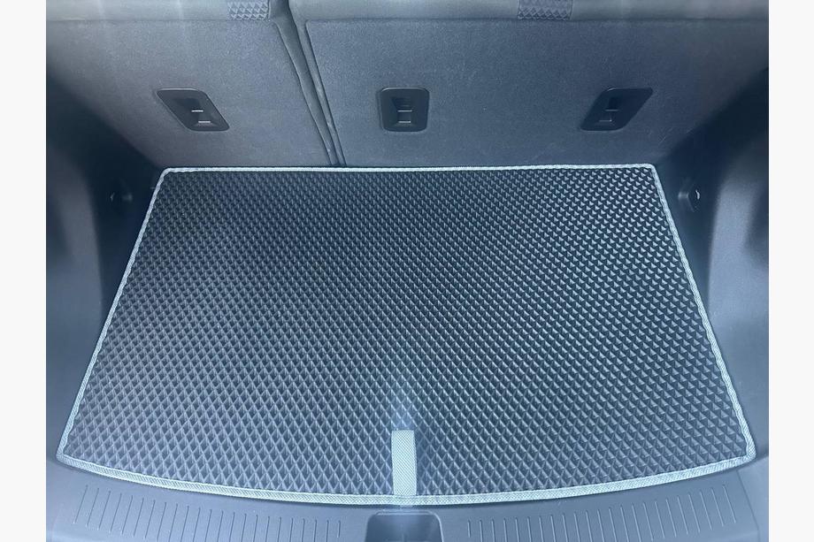 Chevrolet Bolt 2016-2023 EVA Kofferraummatte (EUV, schwarz) Image