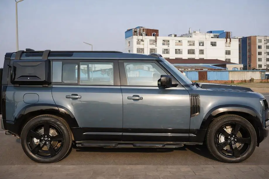 Land Rover Defender 2019- Satz Türleisten Foto 5