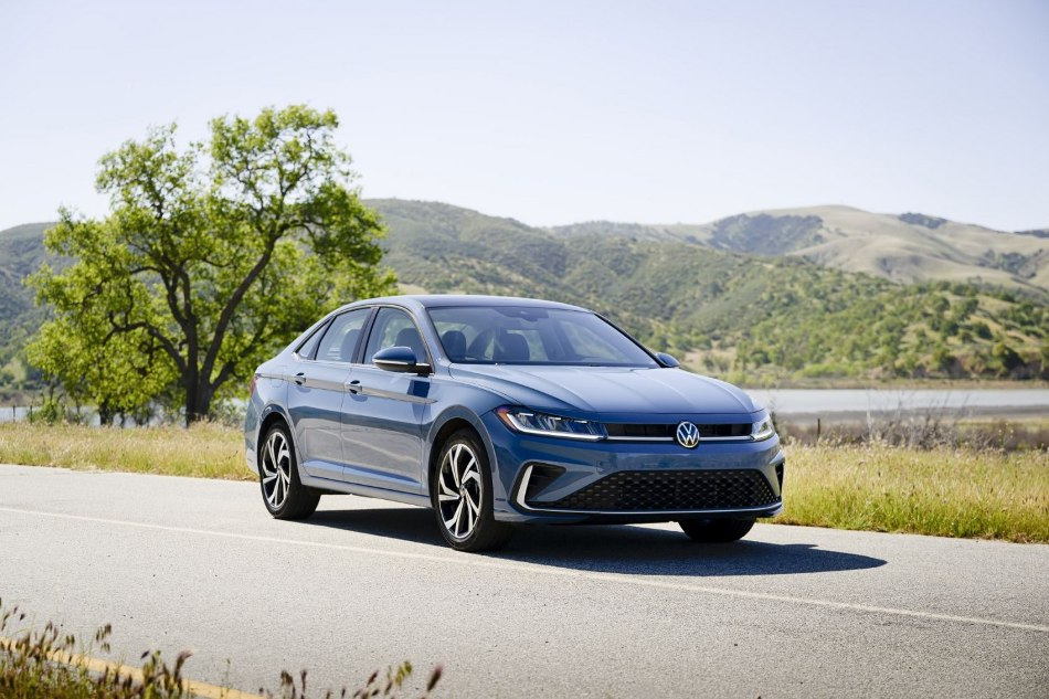 Testbericht zum Volkswagen Jetta 2025: Facelift der VII. Generation
